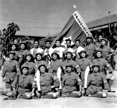 1970꣬ú˾(du)ӡtɫ܊cݳ.jpg